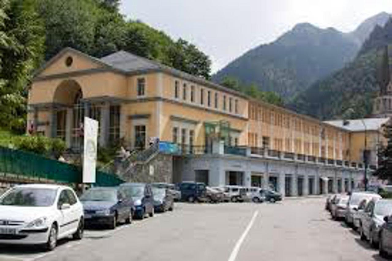 Appartement Charmant A Cauterets 27 M² Vue Sur La Ville Exterior foto